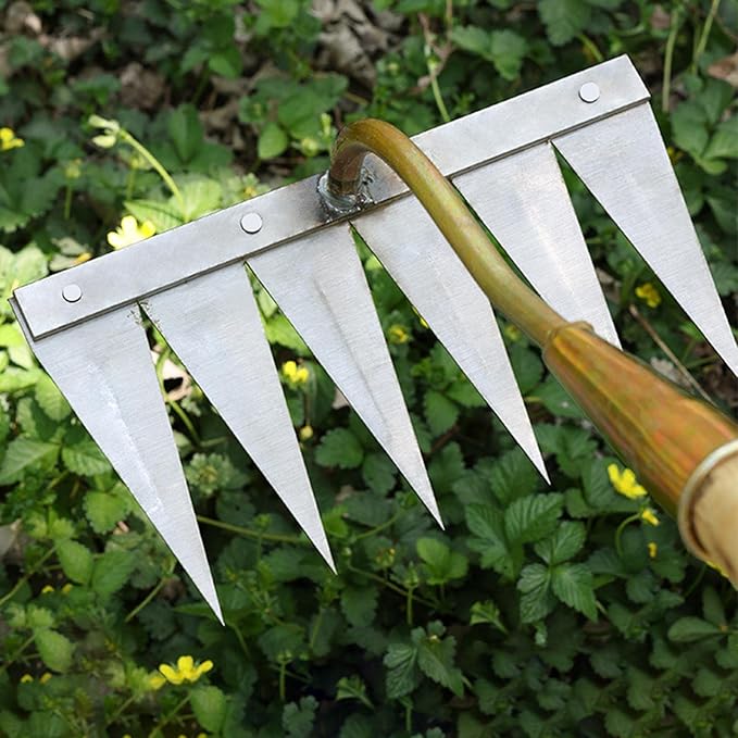 Garden Weeding Tool with 5 Durable Steel Claws - 50% OFF